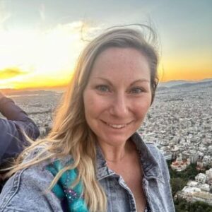 Profile photo of Amanda Henderson